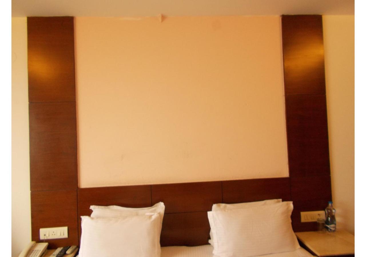 Hotel The Imperial Square Mussoorie Exterior foto